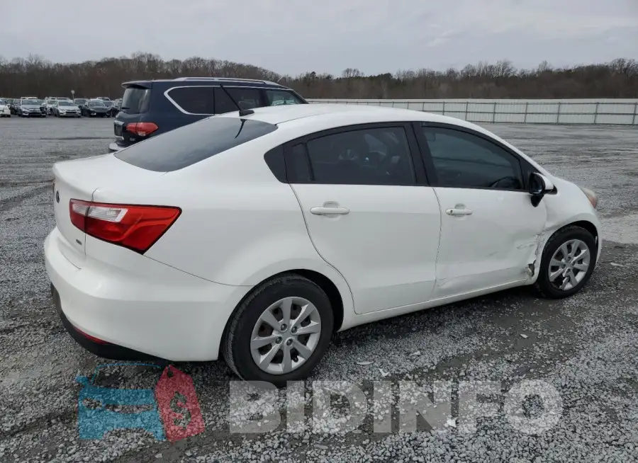 KNADM4A36G6638263 Photo# 3