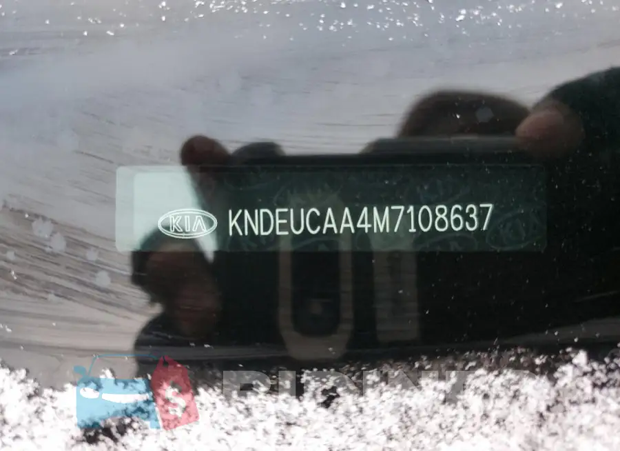 KNDEUCAA4M7108637 Photo# 13