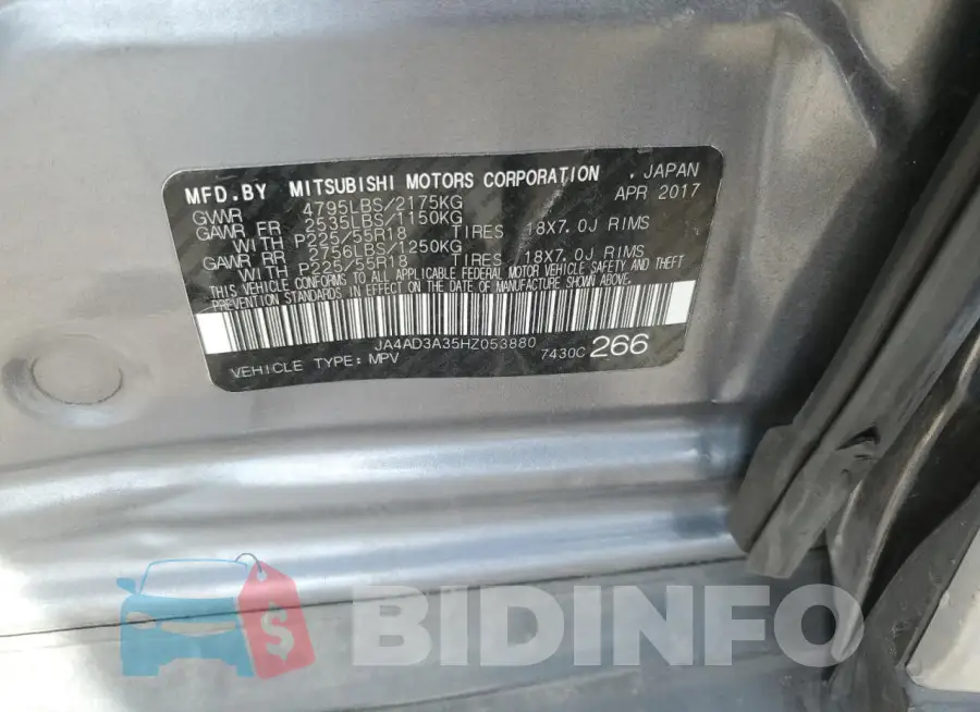 JA4AD3A35HZ053880 Photo# 12