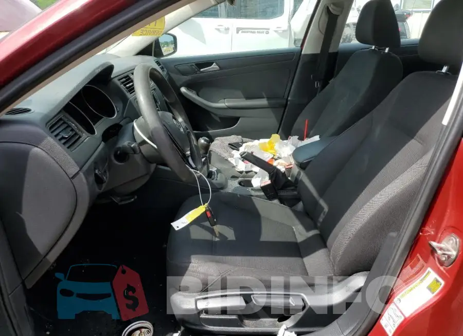 3VW167AJ8GM256247 Photo# 7