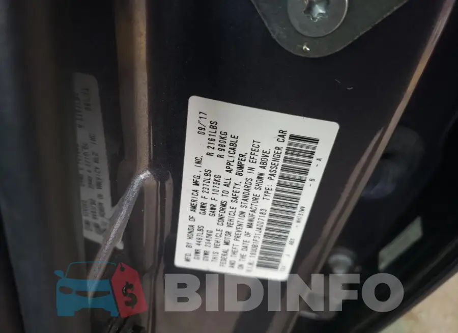 19UUB1F31JA007183 Photo# 12
