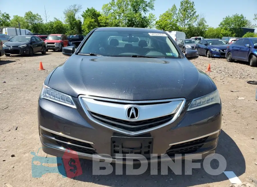19UUB2F33GA006616 Photo# 5