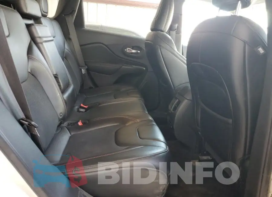 1C4PJMBX5KD198146 Photo# 11