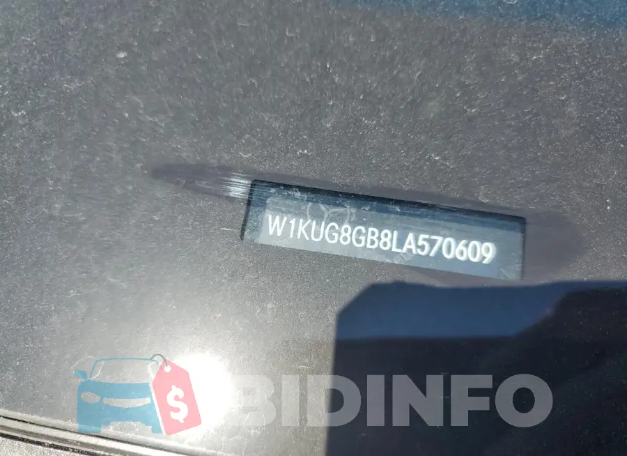 W1KUG8GB8LA570609 Photo# 12