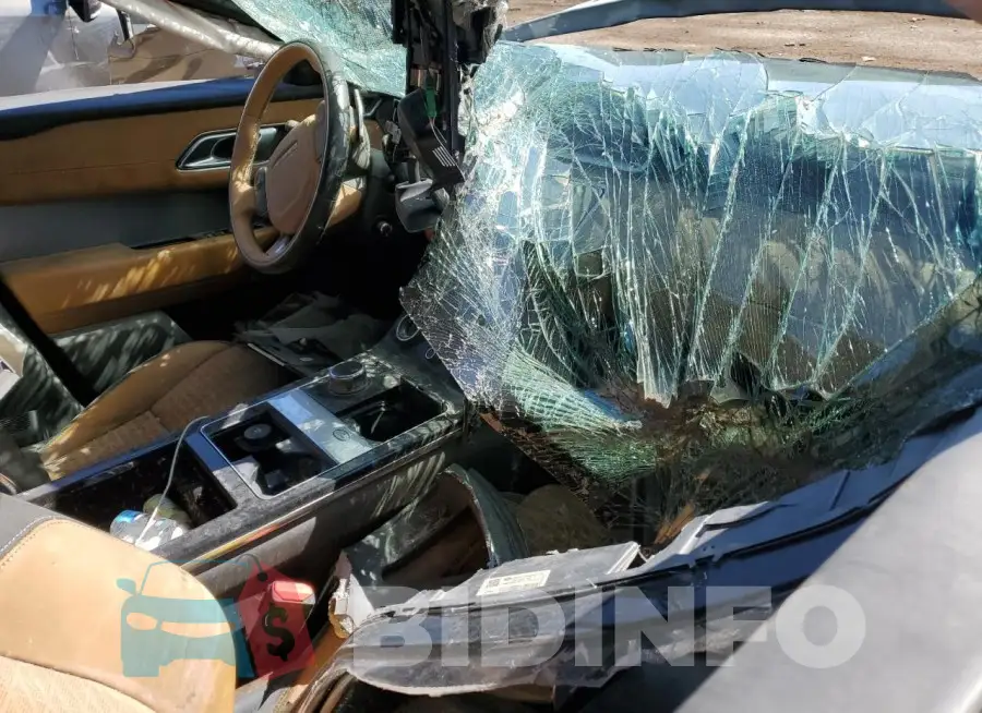 SALYM2RVXJA755355 Photo# 8