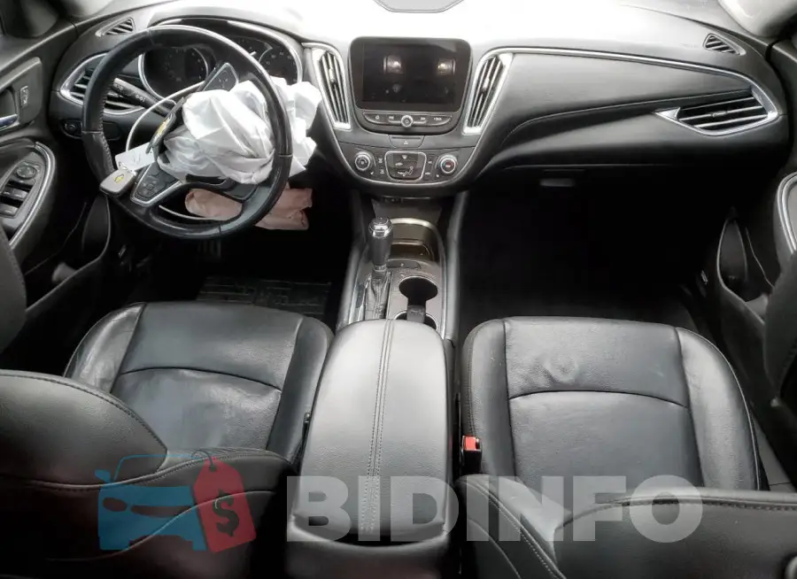 1G1ZD5ST2JF197017 Photo# 8