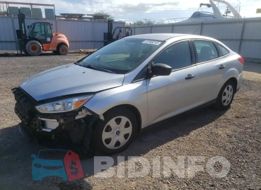 1FADP3E26JL290680 Photo# 1