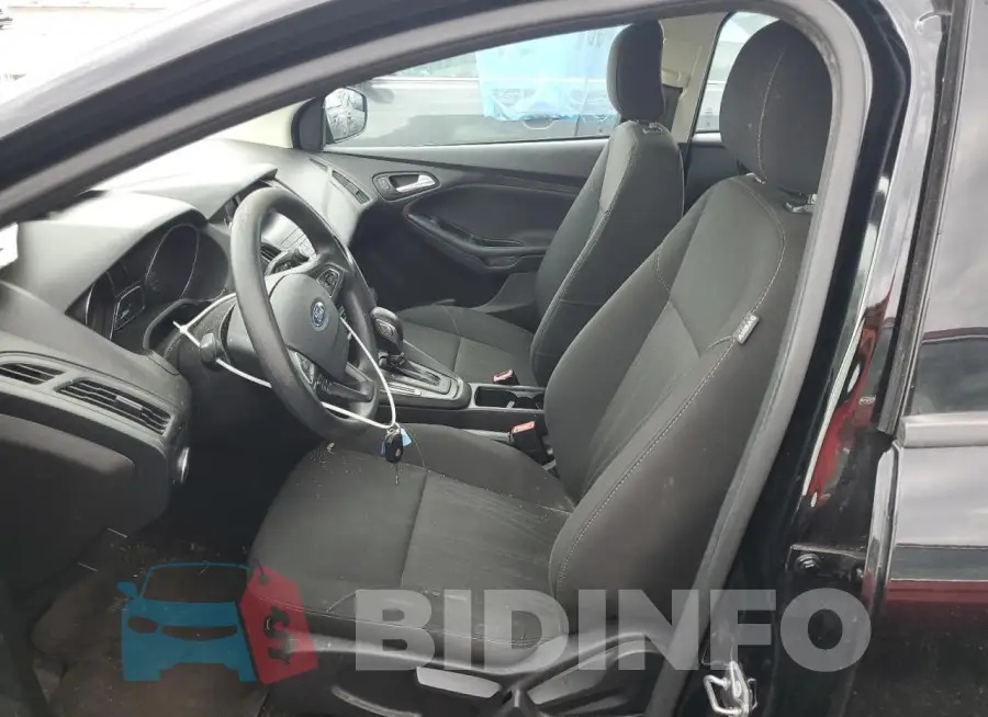 1FADP3F20JL202222 Photo# 7