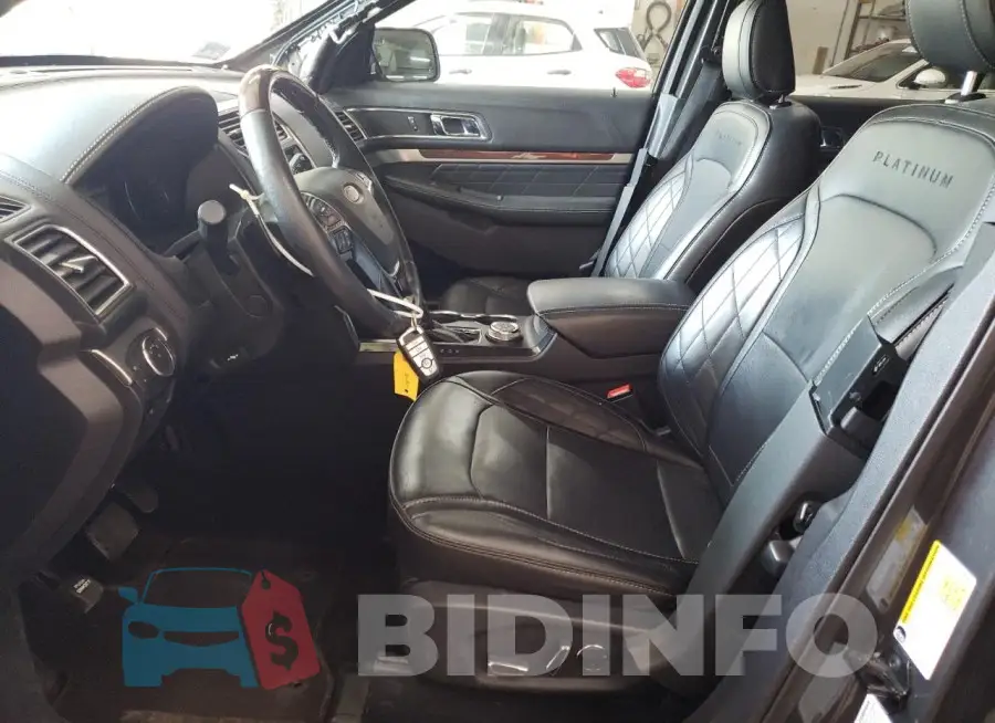 1FM5K8HT2JGB80227 Photo# 7