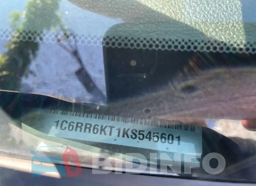 1C6RR6KT1KS545601 Photo# 10