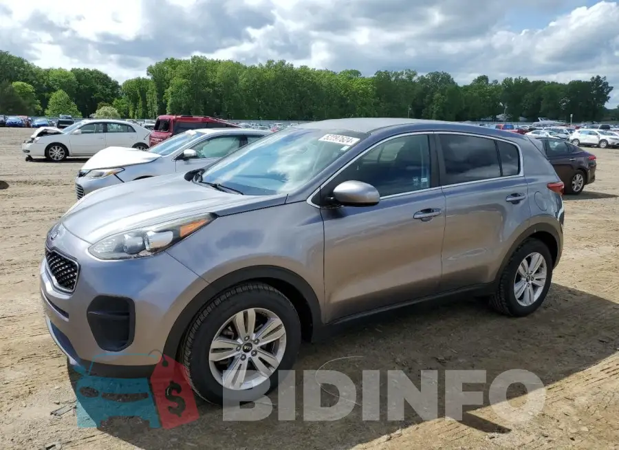 KNDPM3AC1J7305643 Photo# 1