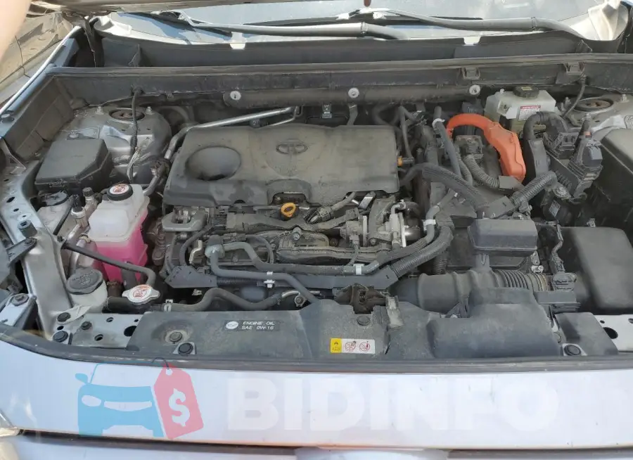 4T3B6RFVXMU010695 Photo# 12