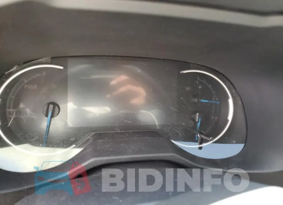 4T3D6RFV3MU048472 Photo# 9