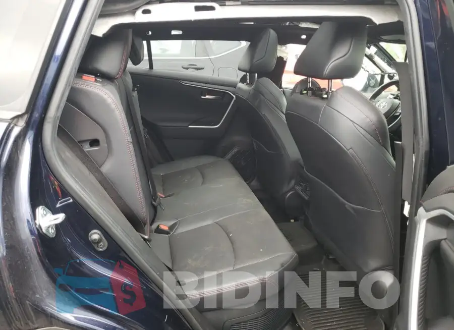 JTMFB3FV2MD060756 Photo# 11