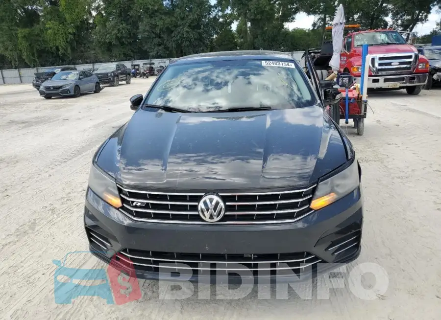 1VWDT7A33HC073221 Photo# 5