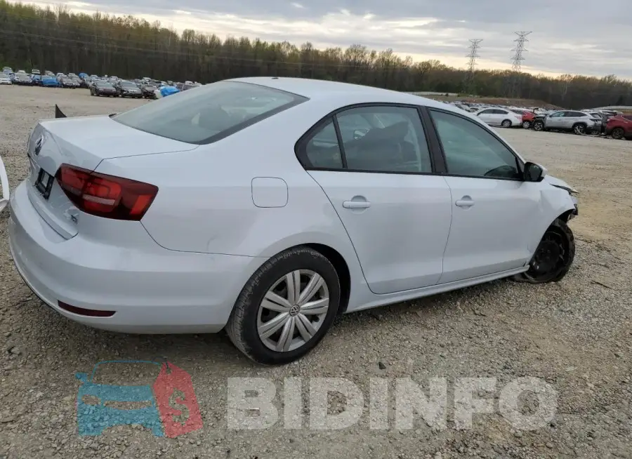 3VW2B7AJXHM302811 Photo# 3