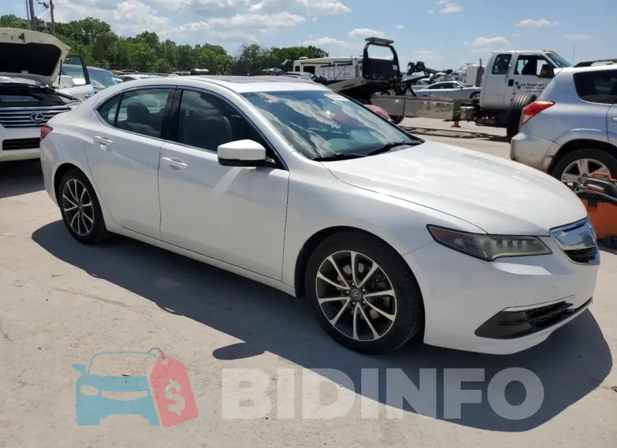 19UUB2F30FA014347 Photo# 4