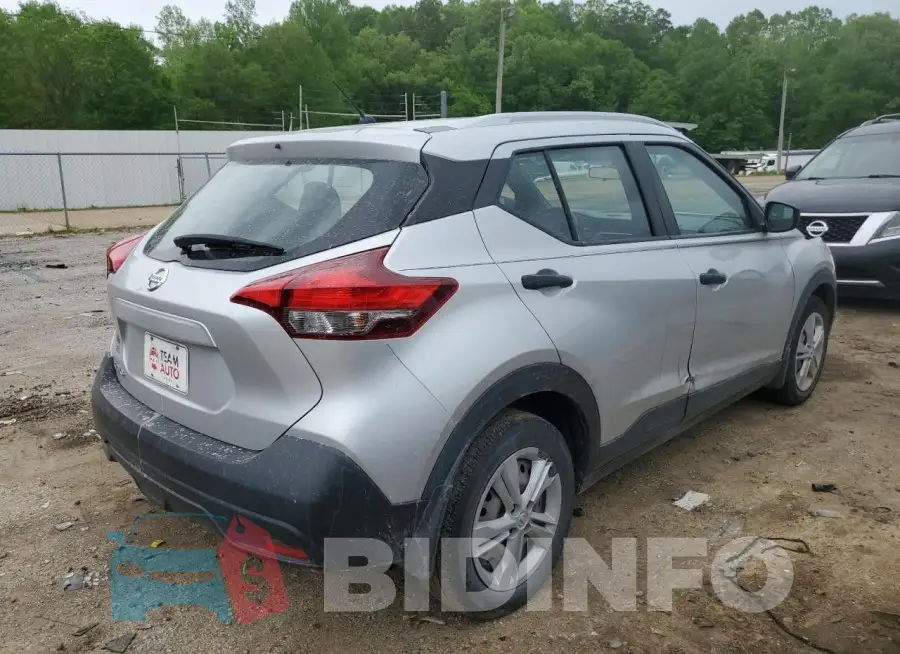 3N1CP5CU2JL545967 Photo# 3