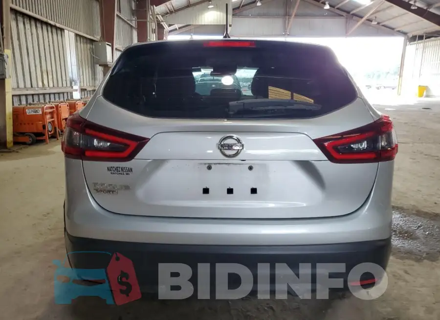 JN1BJ1AV4MW562401 Photo# 6