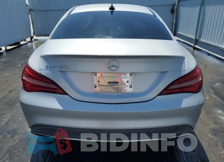 WDDSJ4EB2JN650465 Photo# 6