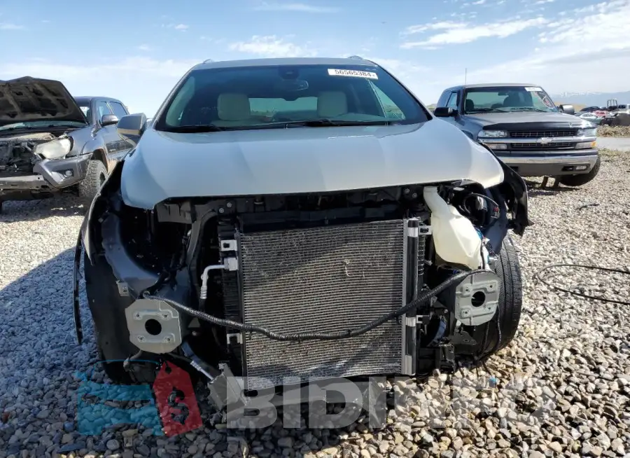 1GYKNFRS5JZ144135 Photo# 5