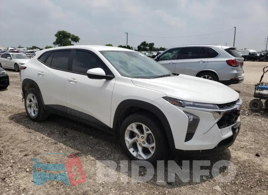 KL77LFE21RC174493 Photo# 4