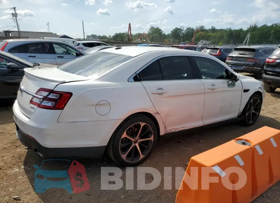 1FAHP2E86FG174069 Photo# 3