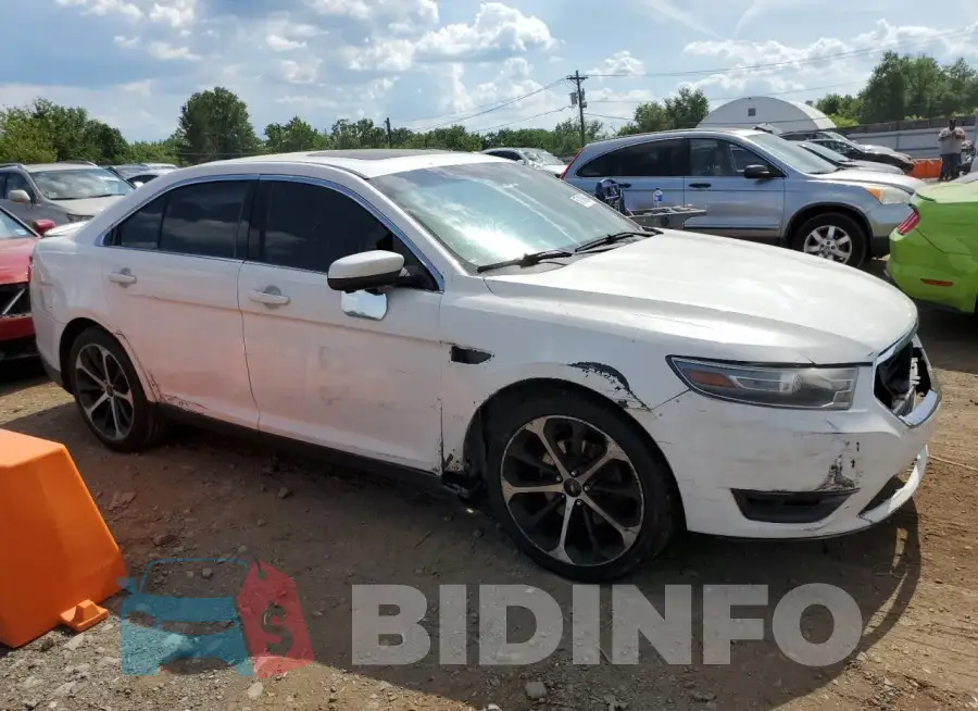 1FAHP2E86FG174069 Photo# 4