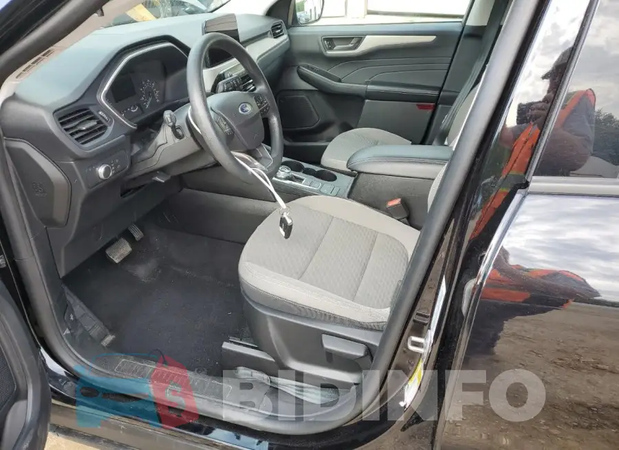 1FMCU9G60NUA64163 Photo# 7