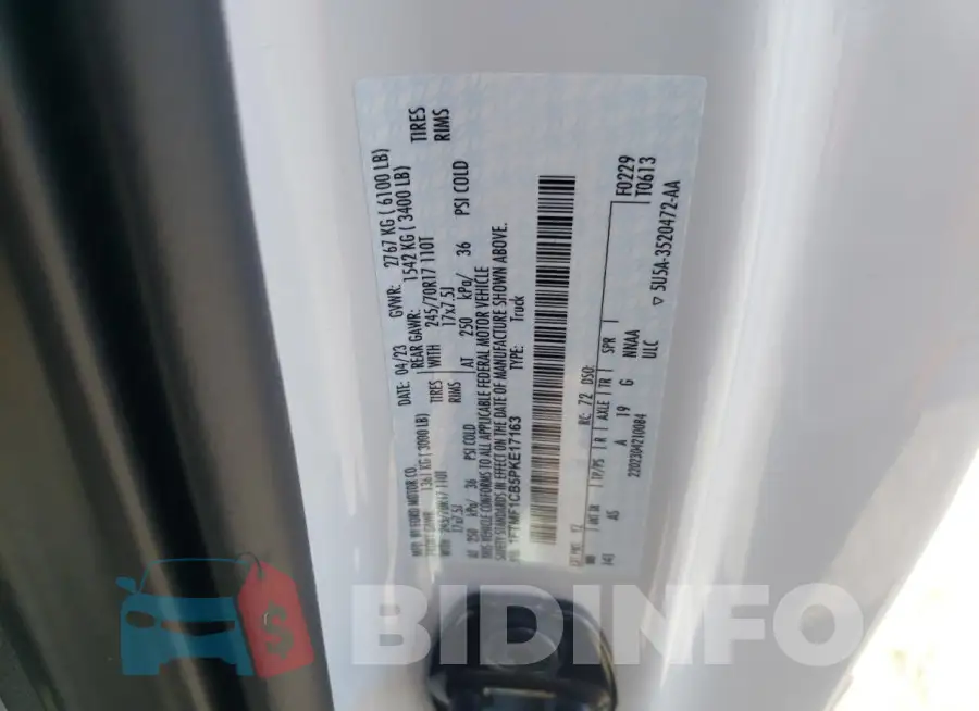 1FTMF1CB5PKE17163 Photo# 13