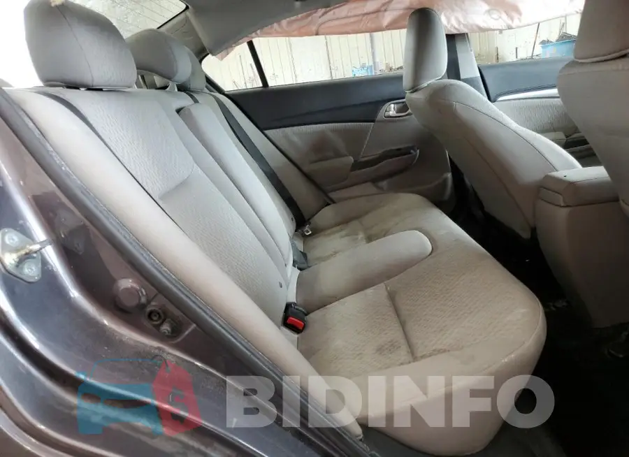 19XFB2F84FE052308 Photo# 10