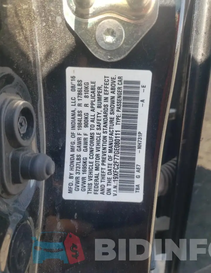 19XFC2F77GE080111 Photo# 12