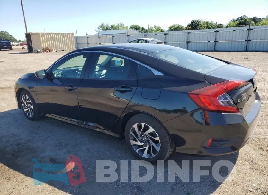19XFC2F79GE016832 Photo# 2
