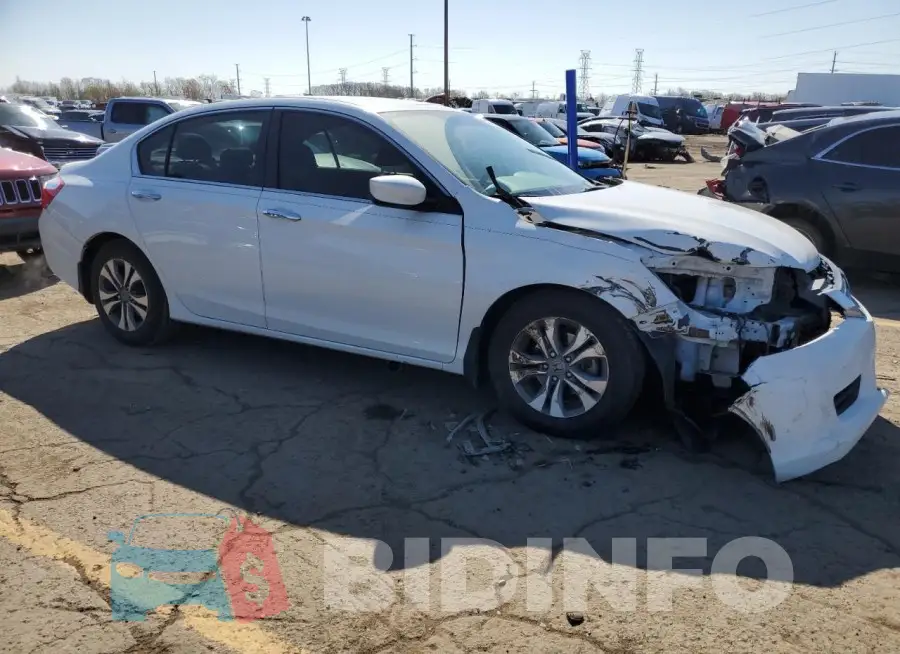1HGCR2F32FA250263 Photo# 4