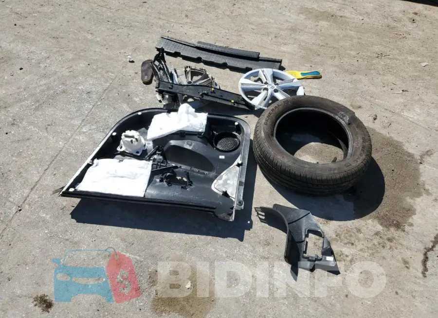 3N1CP5BV5PL528518 Photo# 13