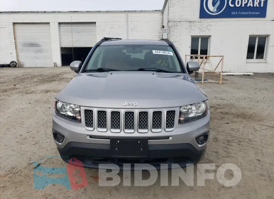 1C4NJDEB6HD129708 Photo# 5