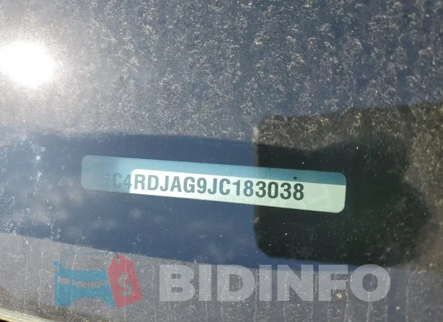 1C4RDJAG9JC183038 Photo# 12
