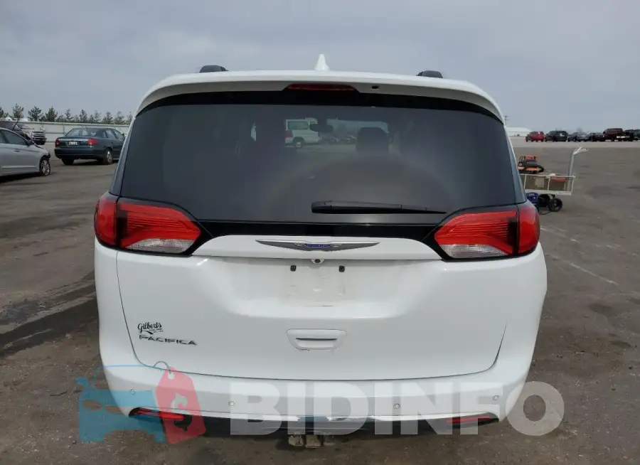 2C4RC1EG5JR132222 Photo# 6