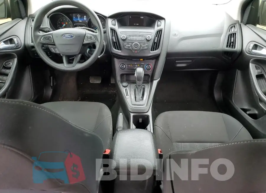 1FADP3F21JL251171 Photo# 8