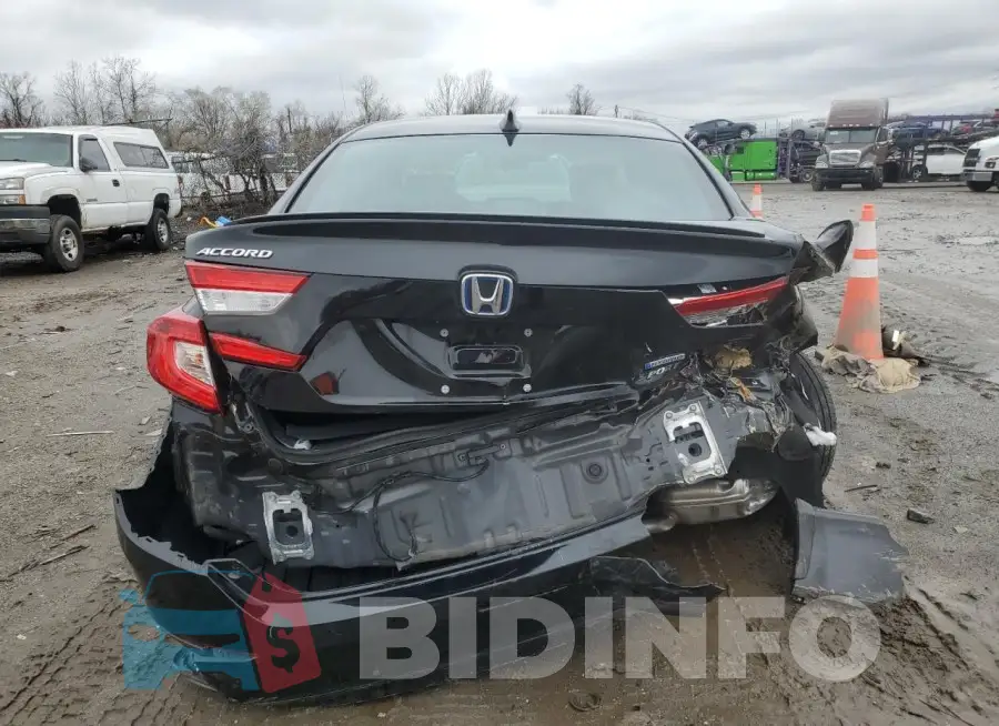 1HGCV3F2XNA044180 Photo# 6