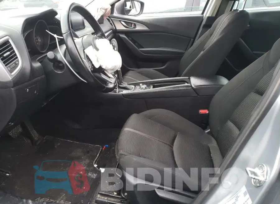 3MZBN1V70JM227772 Photo# 7