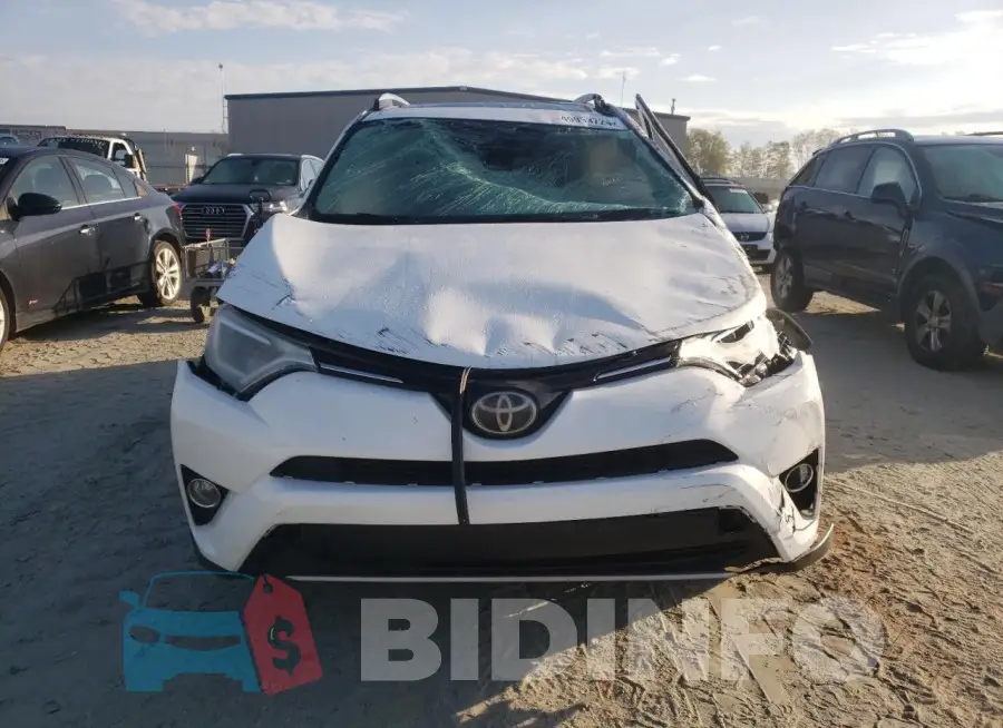 JTMWFREV1HD104874 Photo# 5