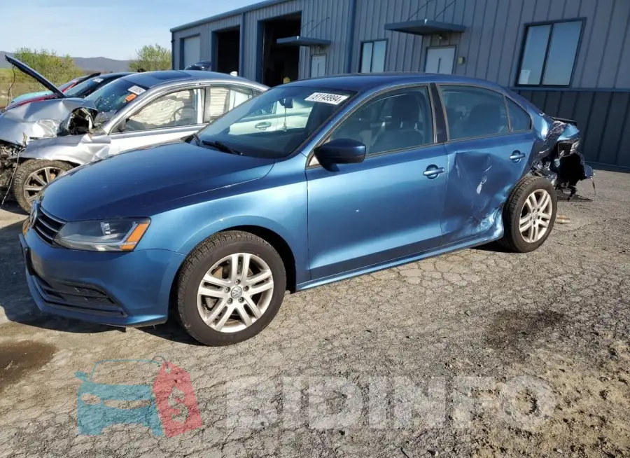 3VW167AJ5JM242555 Photo# 1