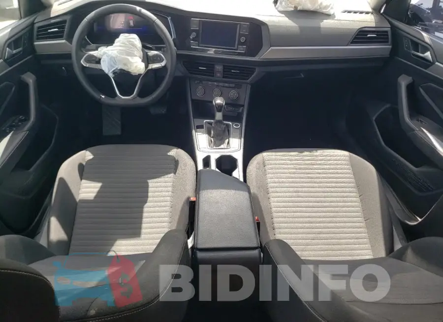3VW5M7BU8RM004677 Photo# 8