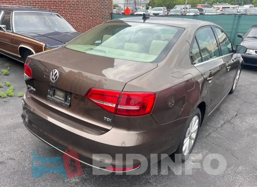 3VWLA7AJ5FM328429 Photo# 4