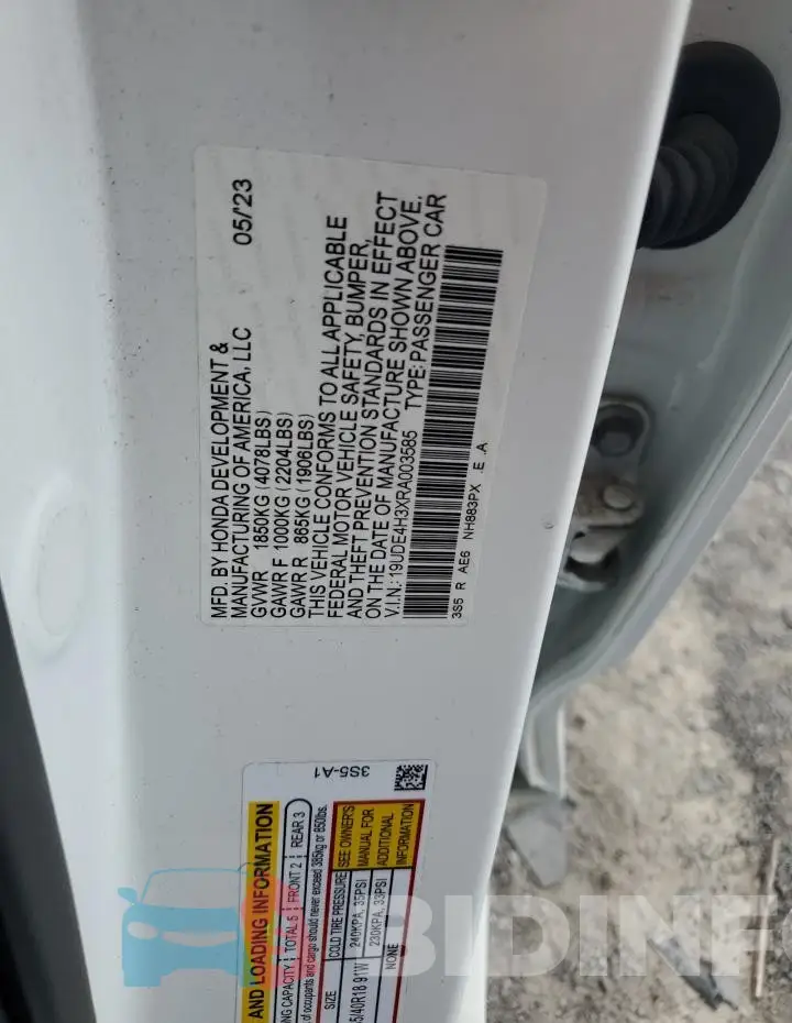 19UDE4H3XRA003585 Photo# 12