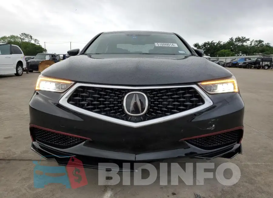 19UUB2F43KA004219 Photo# 5