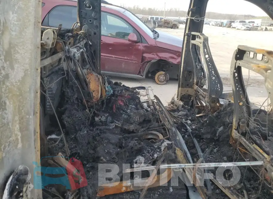1GTU9FEL8LZ263950 Photo# 10