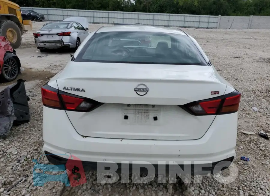 1N4BL4CV3PN368416 Photo# 6