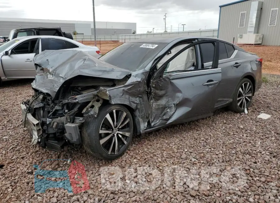 1N4BL4CV9LC275275 Photo# 1